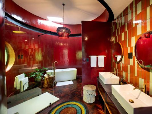 Mbazo & Dzombo Safaris - 262294