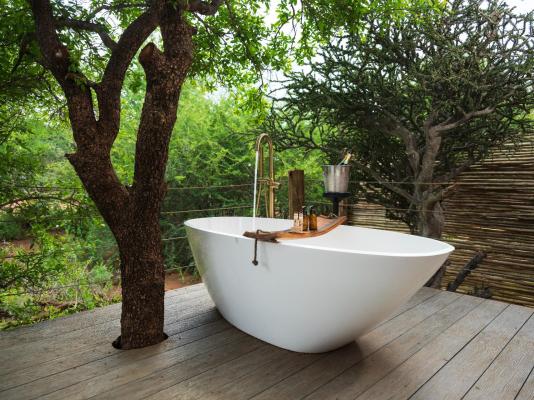 Mbazo & Dzombo Safaris - 262295