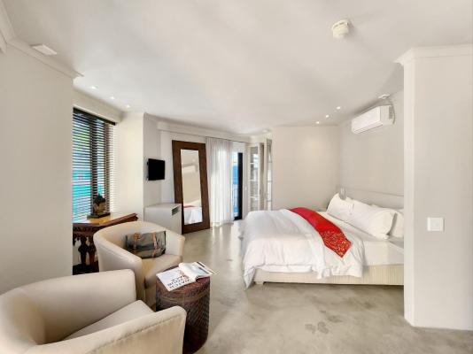 Rouge on Rose Boutique Hotel - 262590