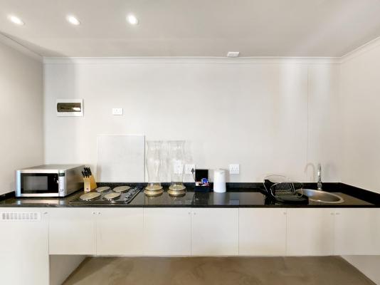 Rouge on Rose Boutique Hotel - 262611