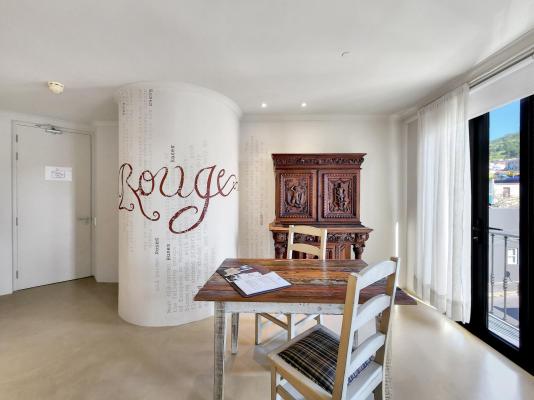 Rouge on Rose Boutique Hotel - 262629