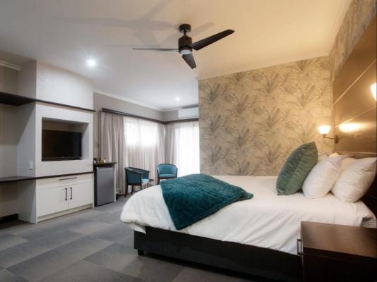 The Hub Boutique Hotel - 262773