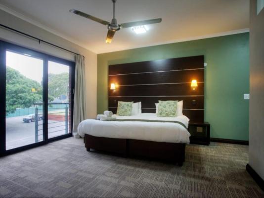The Hub Boutique Hotel - 262780