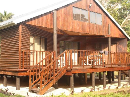 B Cubed Lodge and Restaurant - 262841