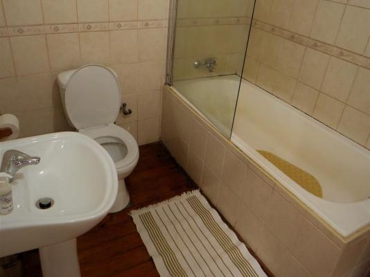 Fountain Baths Guest Cottages - 262873