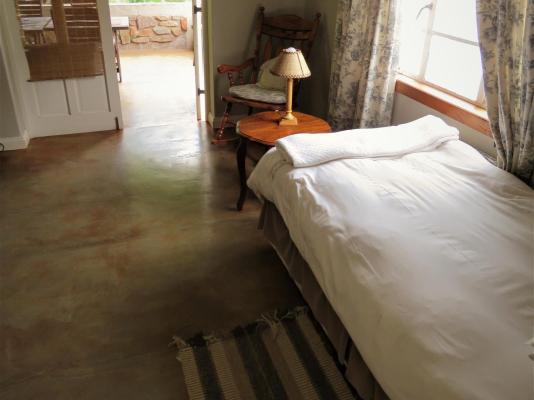 Fountain Baths Guest Cottages - 262884