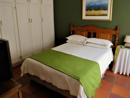 Fountain Baths Guest Cottages - 262894