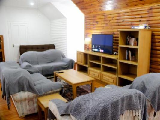 Fyndraai Guesthouse - Living Room