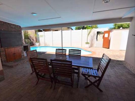 Colonel Graham Guest House - 262961