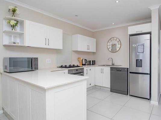 Laguna Grove Waterfront Living - 263049