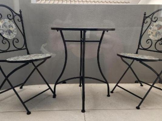 Mia Nina - Seating area