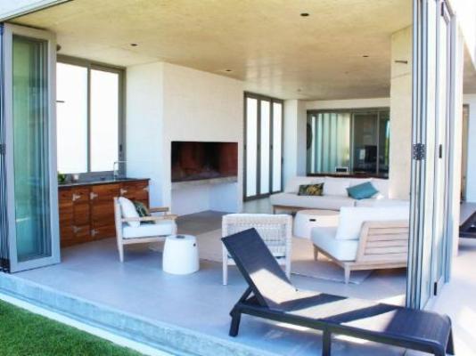 Sonvanger Villa Struisbaai - Braai/BBQ facilities