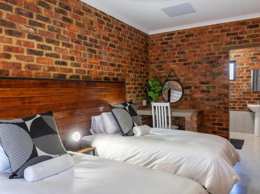 Featherwood Farm - 263442