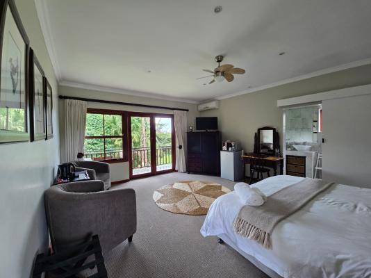 Birds of Paradise B&B - 263456