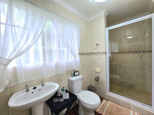 Birds of Paradise B&B - 263463