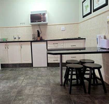 Birds of Paradise B&B - 263486