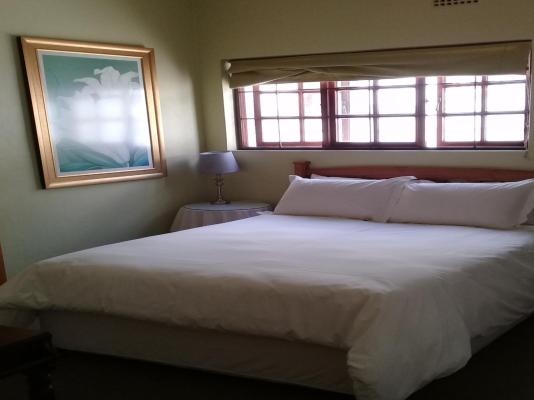 Room image 1