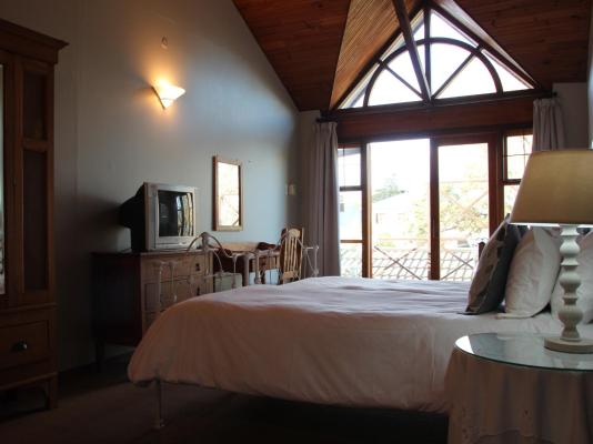 Room image 3