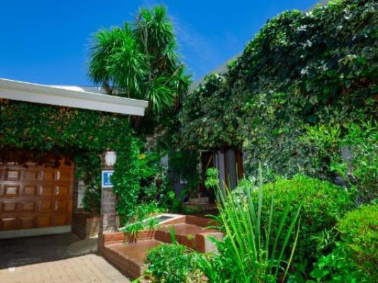 Zakumi Guesthouse - Property / Building