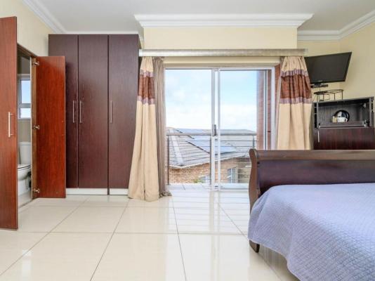 Whales Way Lodge - 263598