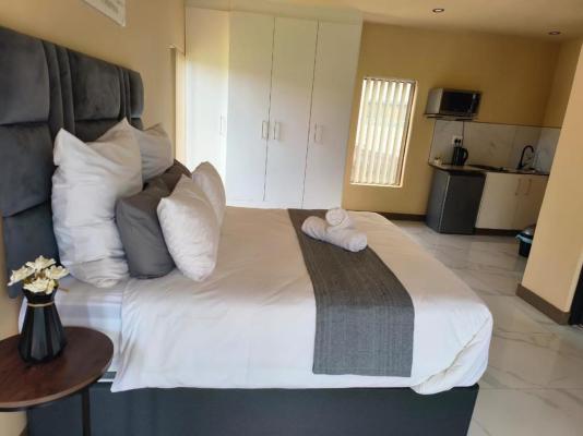 Masithandane Lodge - 263663