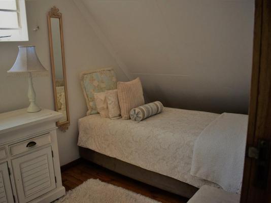 Dullstroom Artist Cottages - 263792