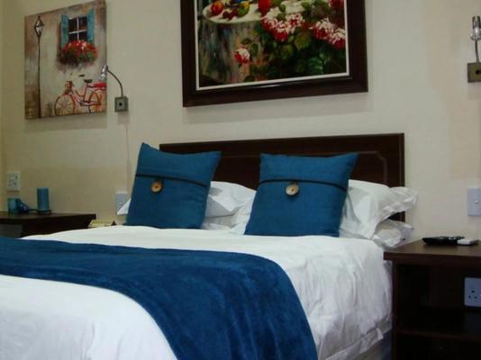 Room image 1