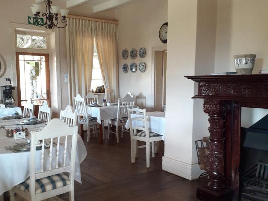 Sandstone Chameleon Guest House - 263837