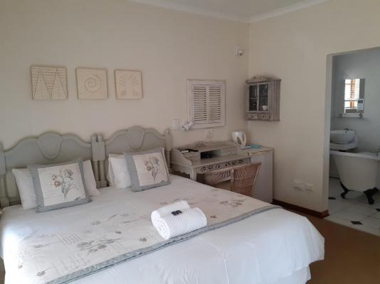 Sandstone Chameleon Guest House - 263860