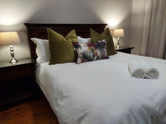 Room image 1