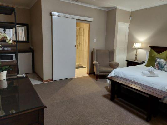 Room image 2