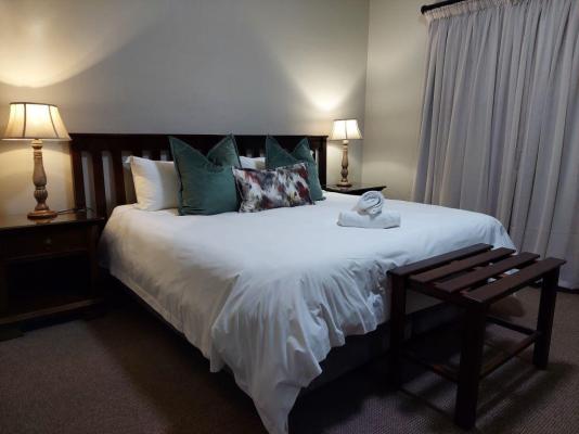 Room image 3
