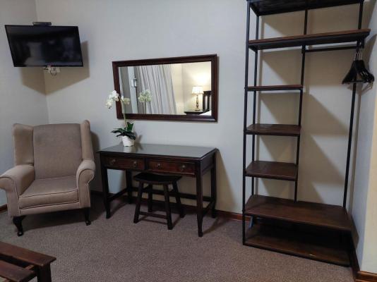 Room image 13