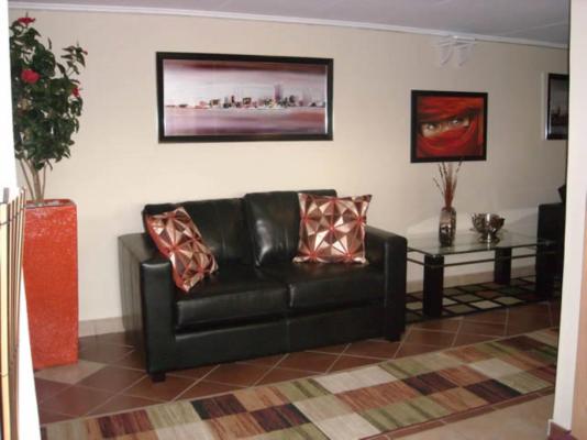 Queen's Place Apartments - 263915