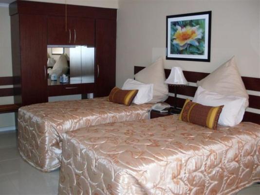 Queen's Place Apartments - 263928