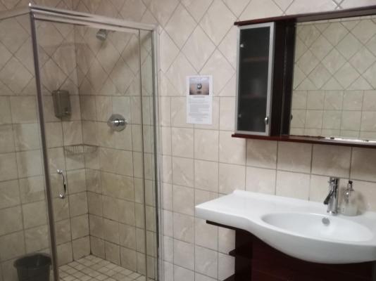 Room image 5