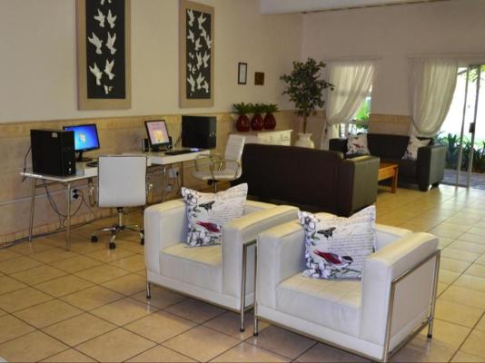 Doves Nest Guest House - 264143