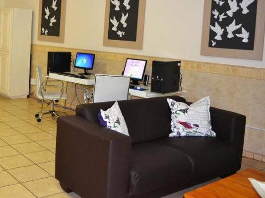 Doves Nest Guest House - 264147