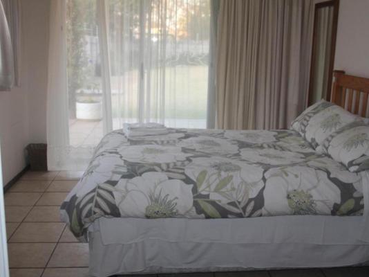 Room image 5