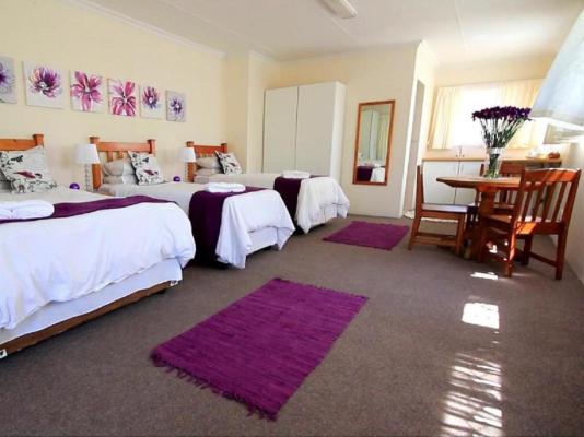 Room image 5