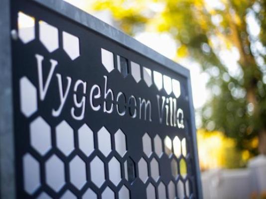 Durbanville Self Catering Apartments - Garden