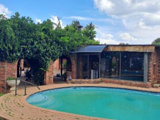 Carey 43 - Swimming pool