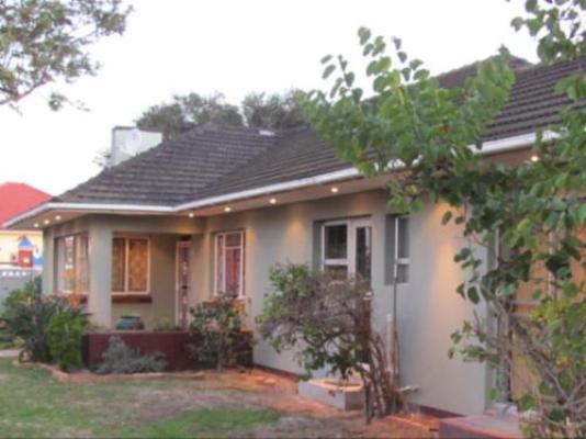 EaglesNest Bed and Breakfast - Property / Building