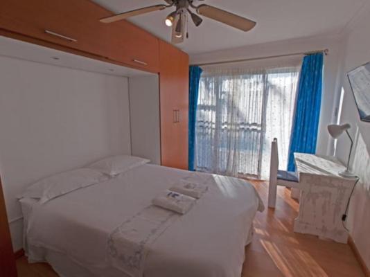 Room image 2