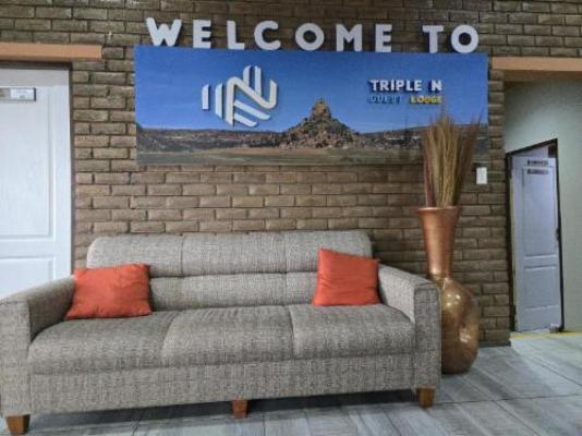 Tripple N Guest Lodge - Facade or entrance