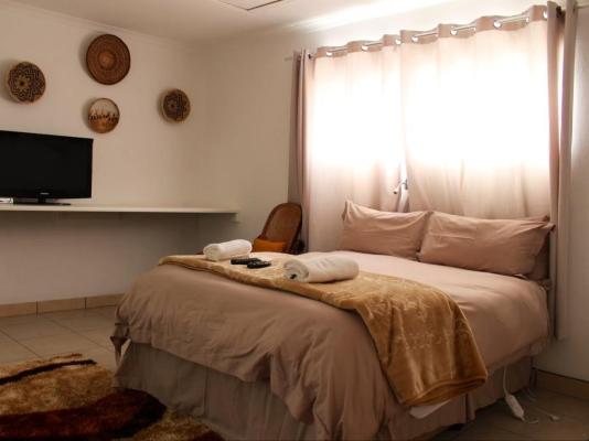 Gender Links Cottages - 264435