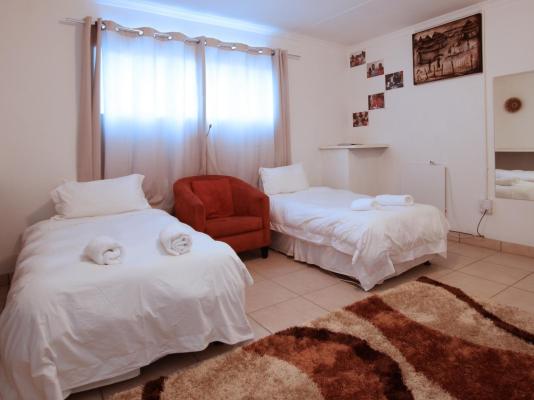 Gender Links Cottages - 264436