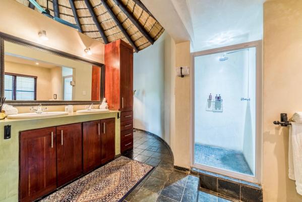 Ivory Wilderness River Rock Lodge - 264536