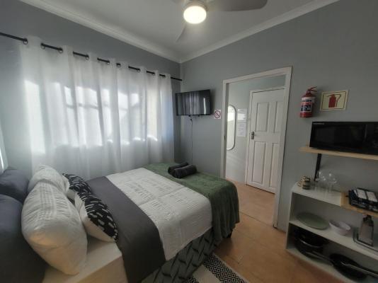 Room image 34