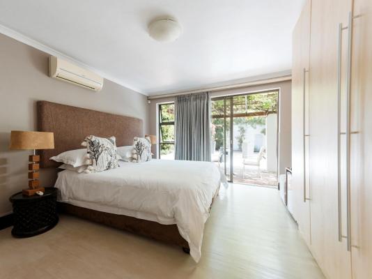 Whale Away Guest House - 264966
